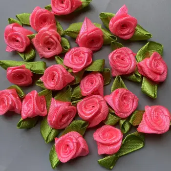  Ярко-розовые мини искусственные розовые цветочные головки делают аппликации из атласной ленты ручной работы DIY Поделки для свадебного украшения Аксессуары