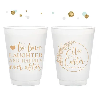 Любить смех и долго и счастливо - Матовый небьющийся пластиковый стаканчик на 12 унций или 16 унций - Custom - Свадебные сувениры, свадебные чашки