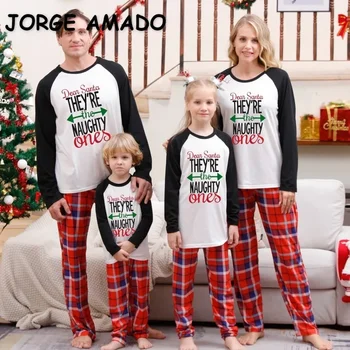 Рождественская семья из пяти подходящих пижамных комплектов Печать писем Родитель-ребенок Домашний костюм Папа Мама Сын Дочь Пижама Домашнее животное Костюм H358