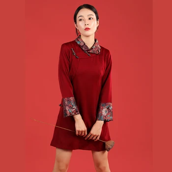 Красный Новый китайский Cheongsam Женский ретро-воротник-стойка Китайский стиль Высокий смысл Тибетские костюмы Маленькое платье Танчжуан