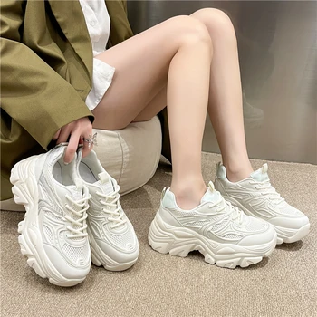 Обувь на платформе для женщин Досуг Мода Женщины Массивные кроссовки Весна Шнуровка Высокие каблуки Круглый носок Вулканизированная обувь Плюс размер
